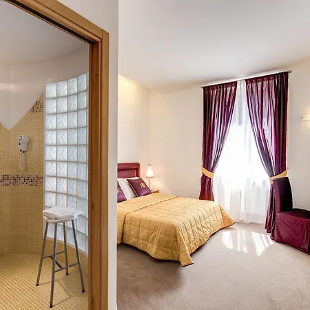 Residenza Romantica Πανσιόν