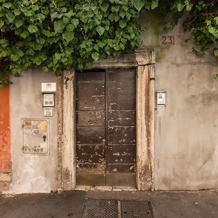 Residenza Romantica Πανσιόν
