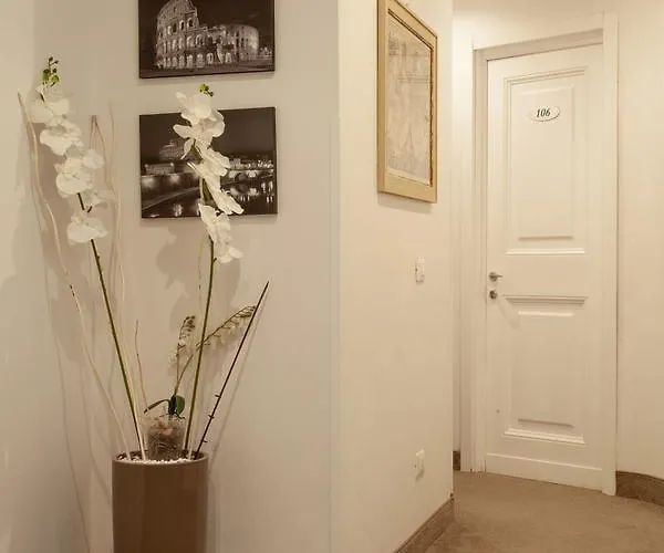 Residenza Romantica 3* Roma