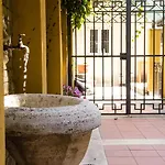 Konukevi Residenza Romantica 3*